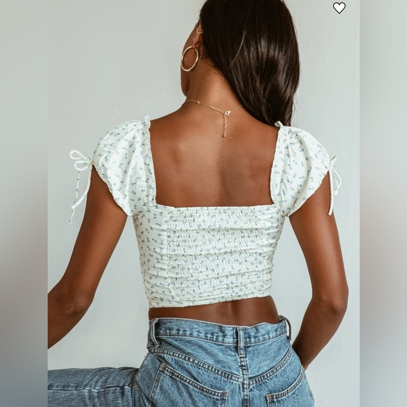 Princess Polly Allyson Top Yellow Size 8 Sweetheart Neckline Puff Sleeves - Picture 3 of 6